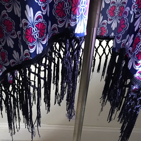 🌸Lovely open fringe cardigan 🌸 - Picture 4 of 5